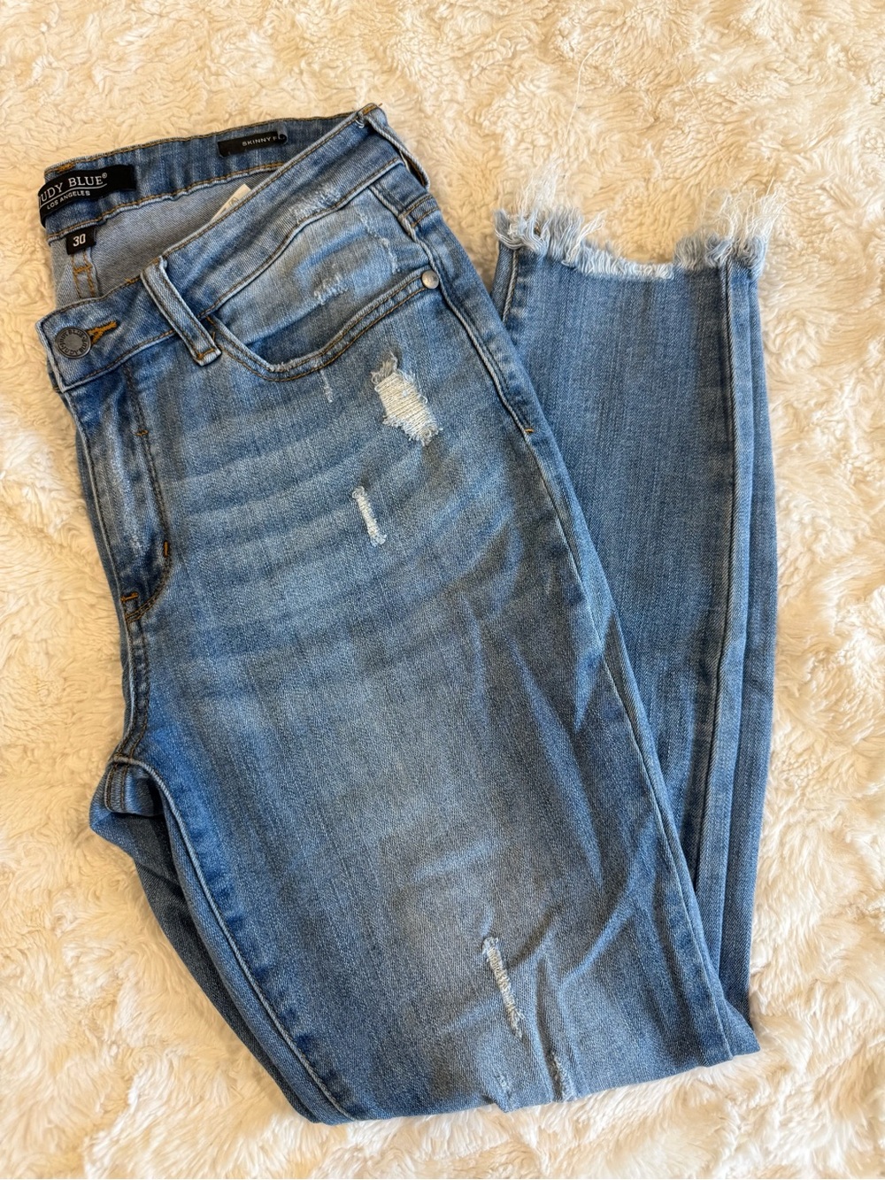 Judy Blue Light Blue Distressed Frayed Hem Skinny Jeans